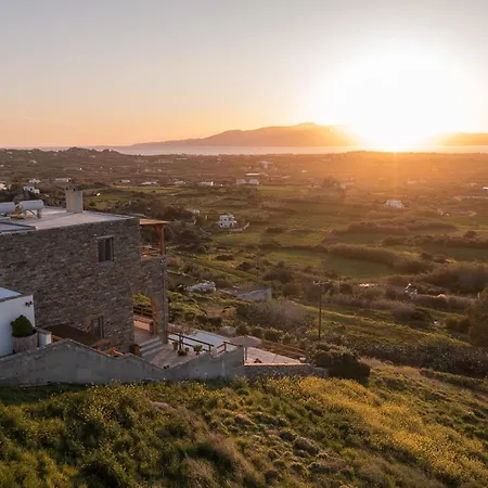 Papa Apartment Glinado Naxos